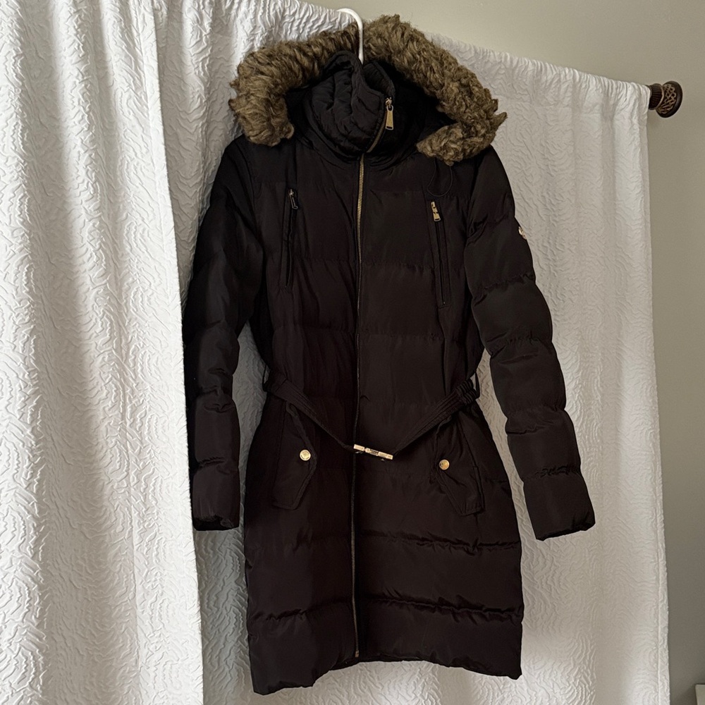 MICHAEL Michael Kors Black Puffer Jacket with Brown Fur Trim